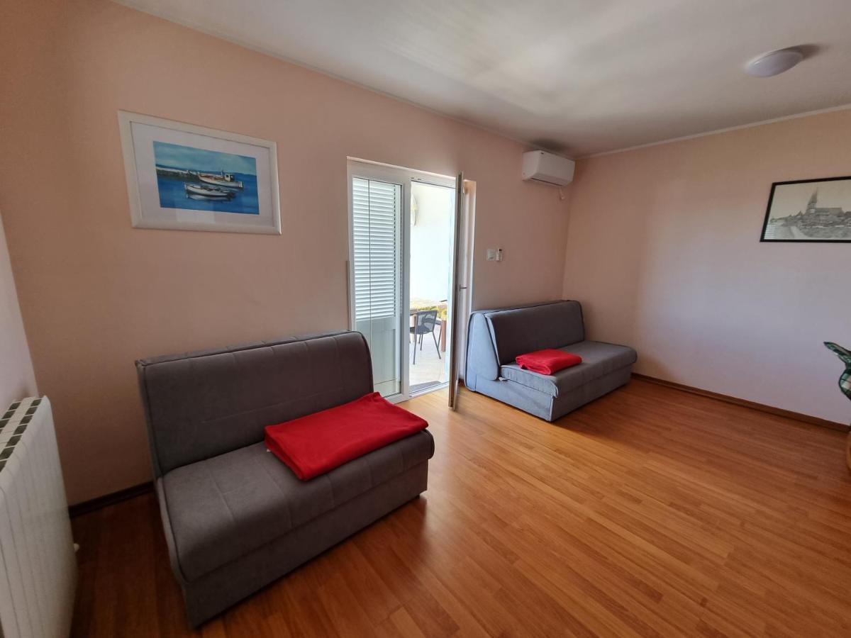 Apartments Katarina 슈므리카 외부 사진