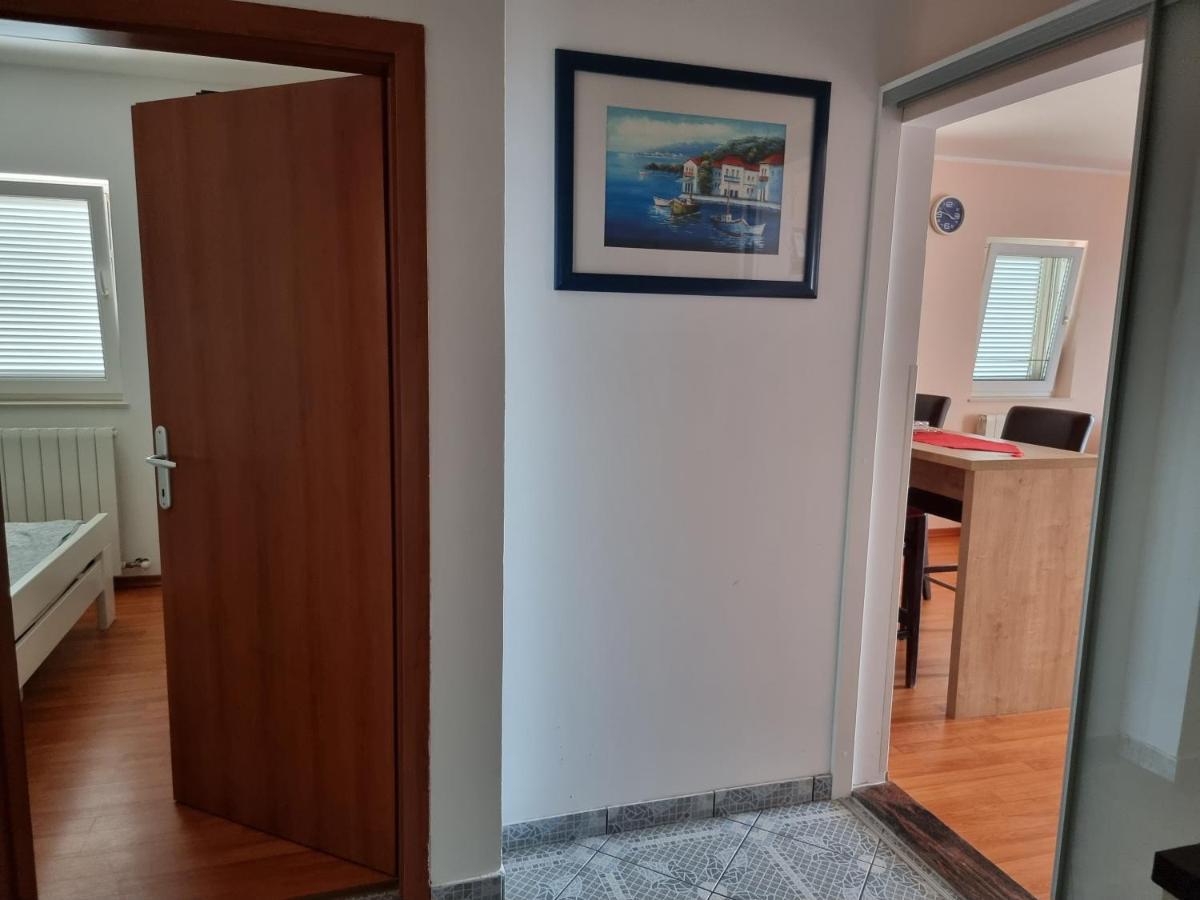 Apartments Katarina 슈므리카 외부 사진